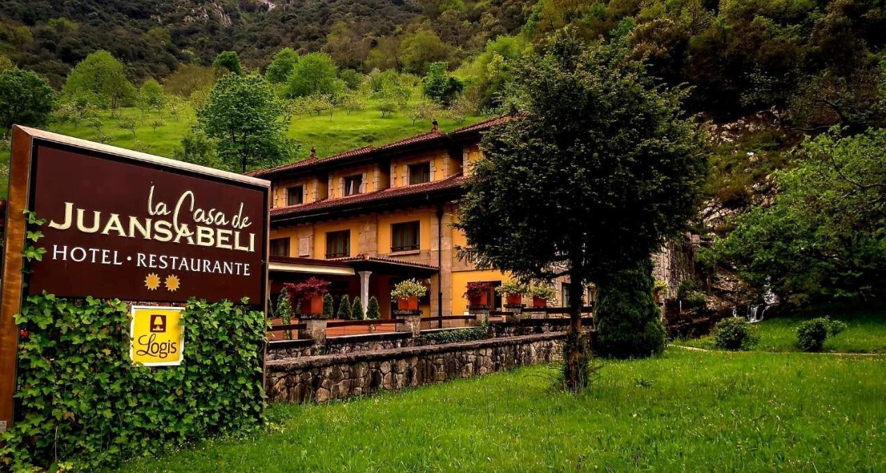 Logis Hotel Restaurante La Casa De Juansabeli Arenas De Cabrales Exterior foto
